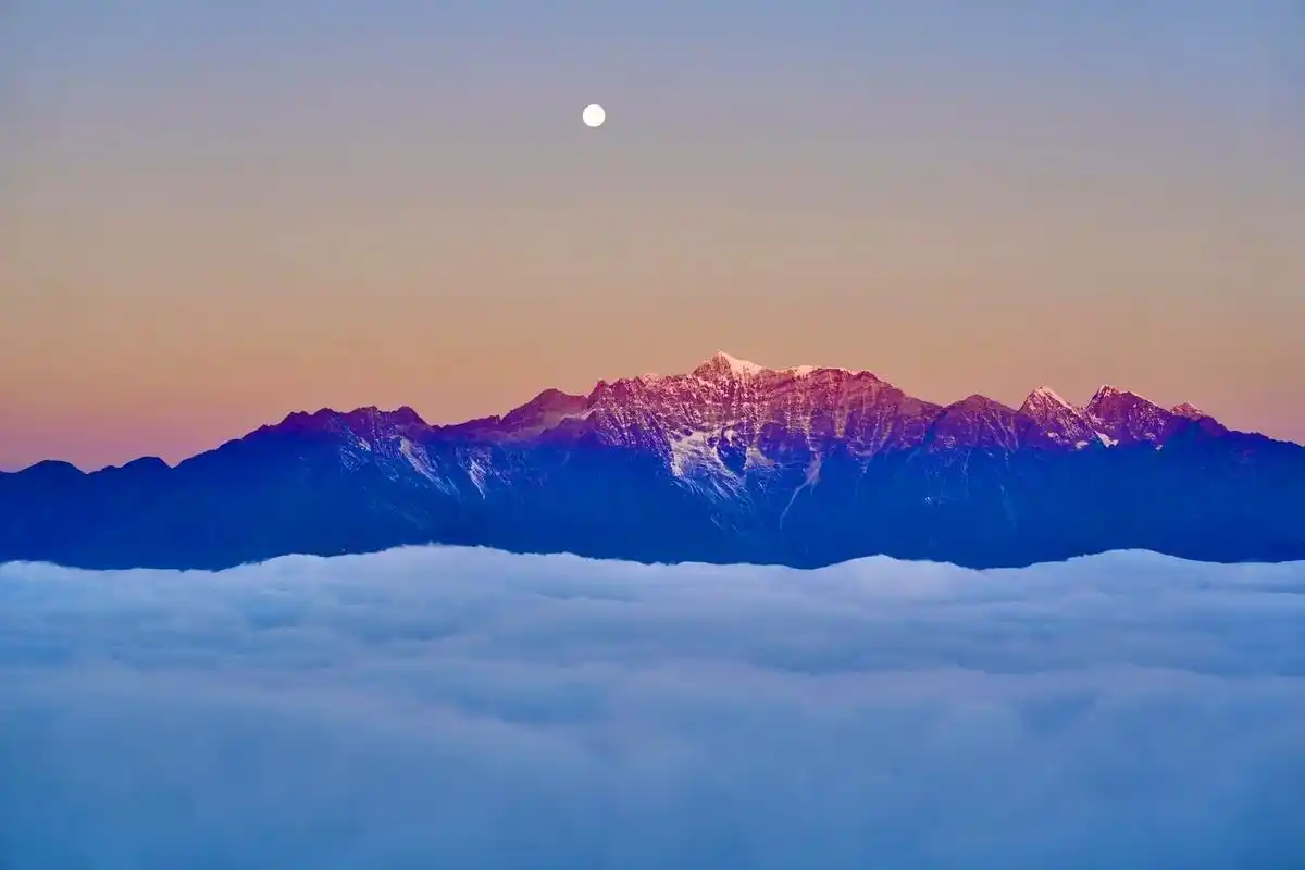 牛背归来不看山.这里可以看云海日出,可以看星辰大海,还可以看 - 抖音