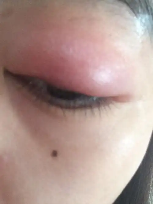 请问有人知道这是怎么回事吗?