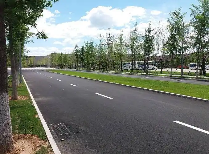 沥青路面裂缝成因分析及预防措施