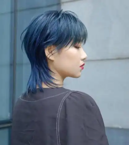 女生剪狼尾好看吗