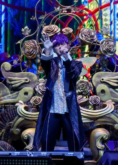 周杰伦上海演唱会 无水印官方高清图#周杰伦上海#图片自取 拿图点赞