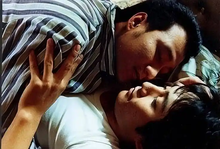 胡军发文祝贺刘烨获华表奖优秀男演员奖_电影_获奖_观众