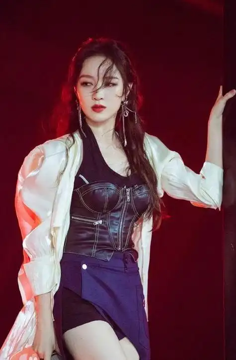 靠浪姐翻红的女星如今差距早已拉开真红还是假红一目了然