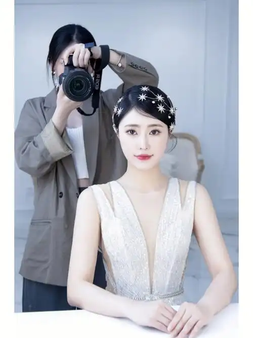 化妆师必备技能看看化妆师视角的新娘