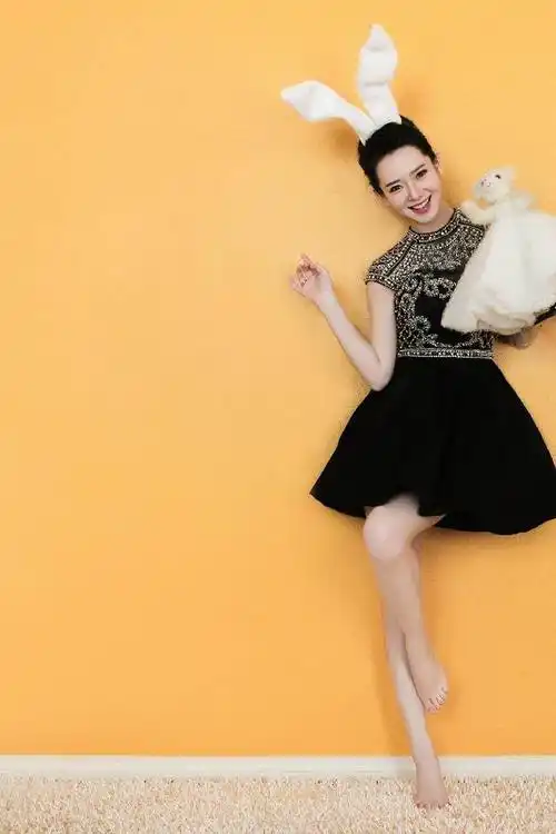 【转载】美女明星 戚薇