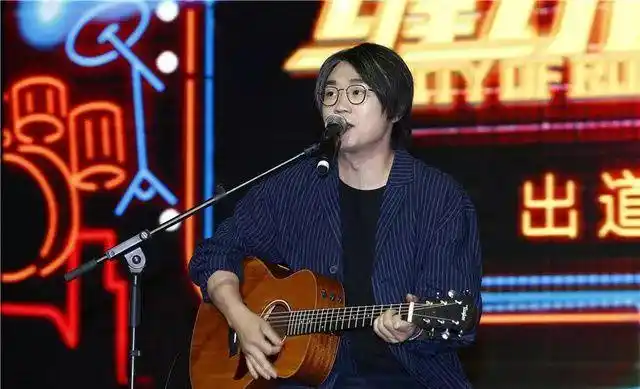 《缝纫机乐队》全网上映受好评,它是今年最被低估的电影之一