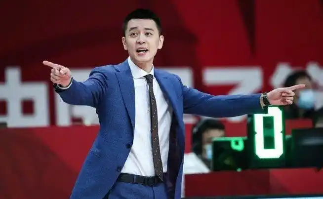 曝杨鸣和辽宁队再次谈崩