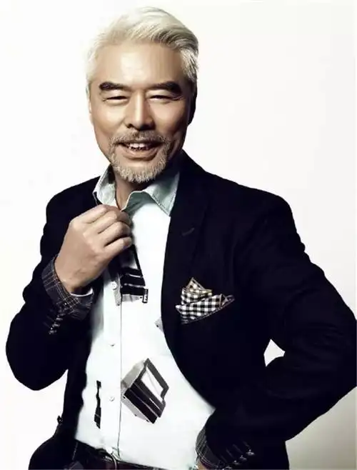 大叔的魅力他是中国会穿衣服的男人