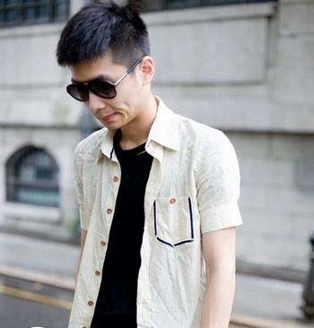 夏天男生寸头短发碎发图片黑色毛寸头发型