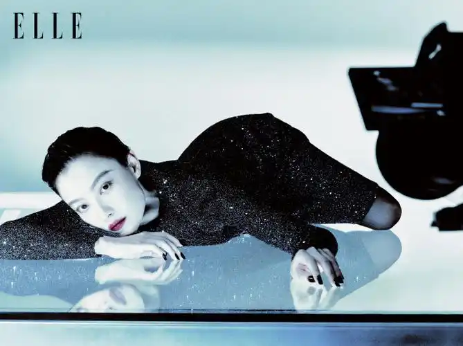 倪妮elle12月刊封面##倪妮elle耀夜大片