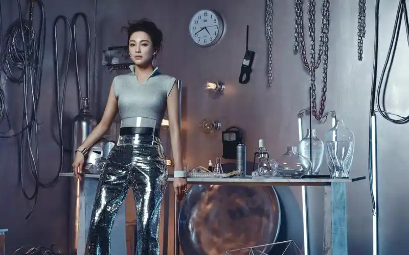 张雨绮性感时尚写真图片桌面壁纸1