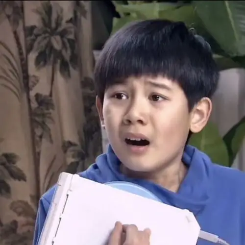 友友们速求幼崽胡先煦的表情包