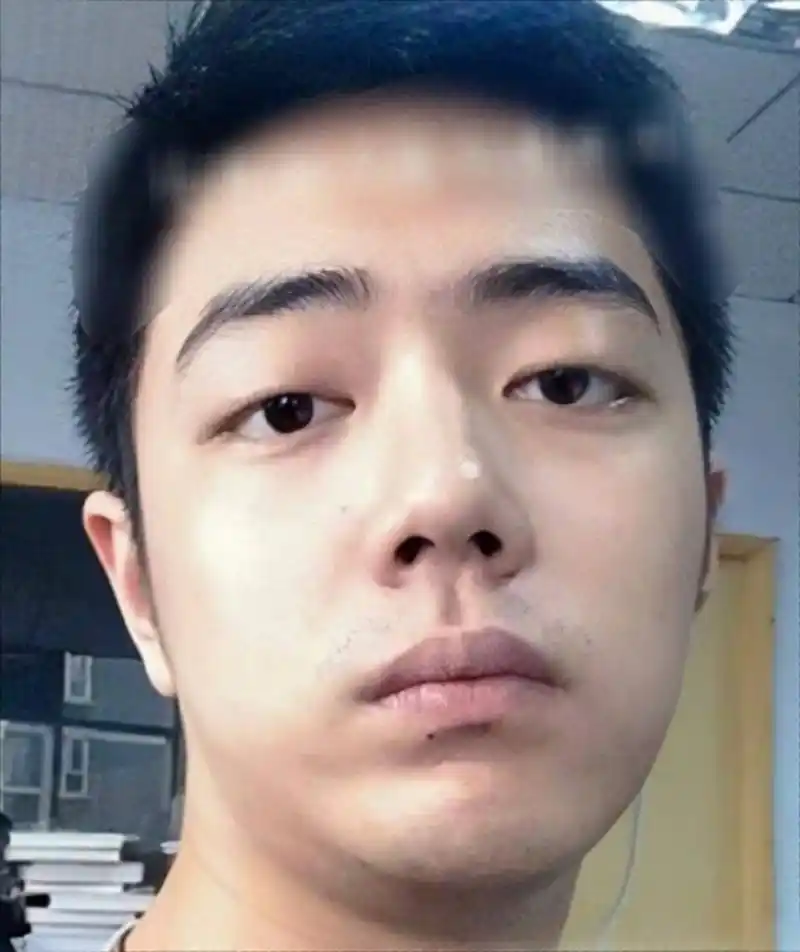 肖战出道后堪比整容,出道前vs出道后对比照,这就是所谓的红气养人吧