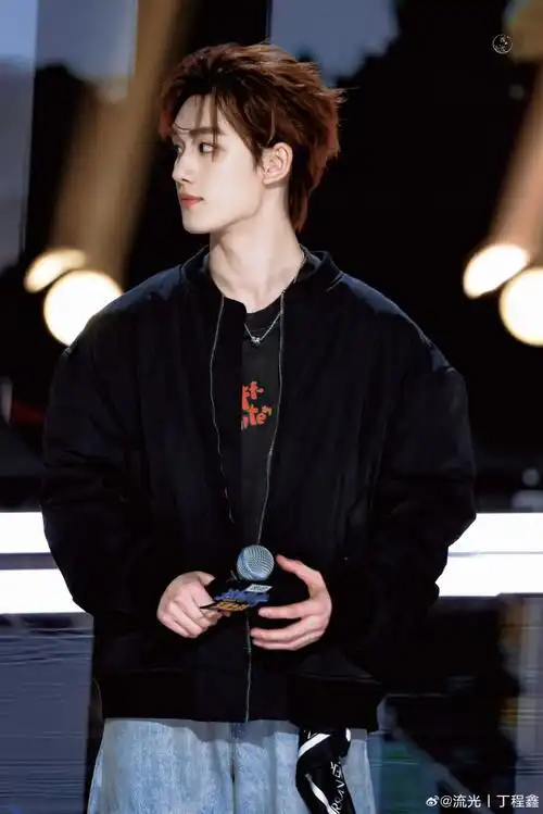 丁程鑫超话78#丁程鑫这就是街舞#02@时代少年团-丁程鑫