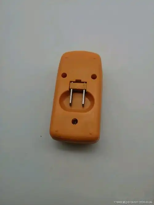 小型快速充电器