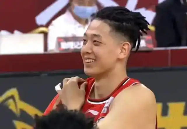 沈梓捷 贺希宁36分,萨林杰 孙浩钦救赎,三分瑕疵_腾讯新闻