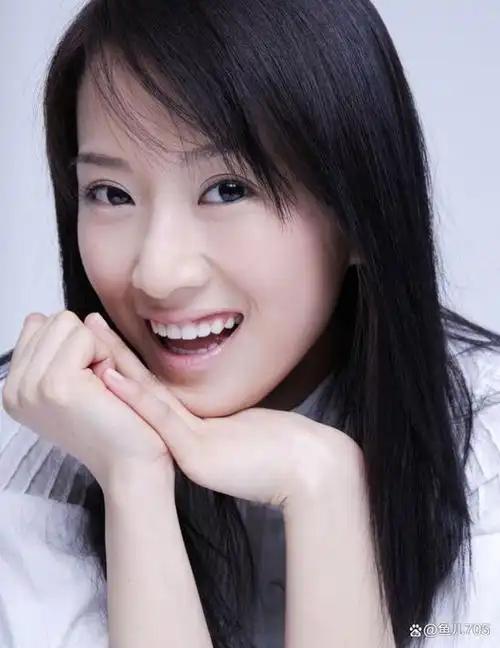 知名演员李念在6月1日宣布喜得三胎,给予了她一个最特别的生日礼物.