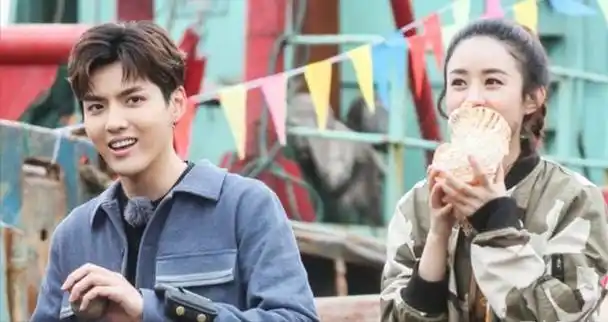 赵丽颖吴亦凡八字