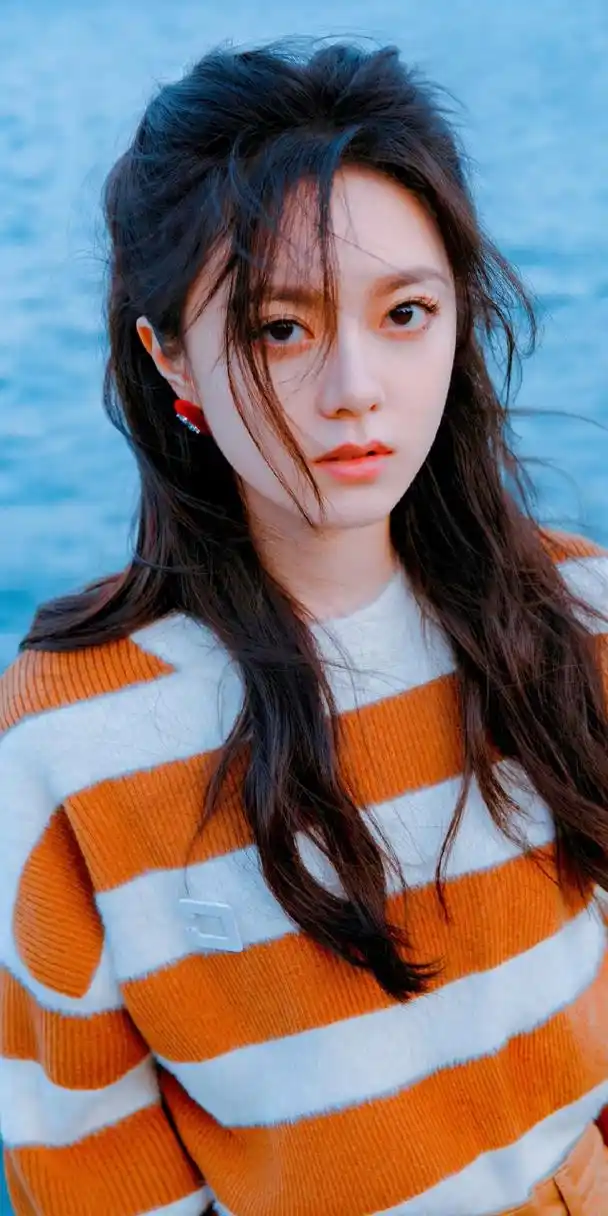 赵今麦# 甜美可爱,俏皮灵动,娇艳欲滴的美少女