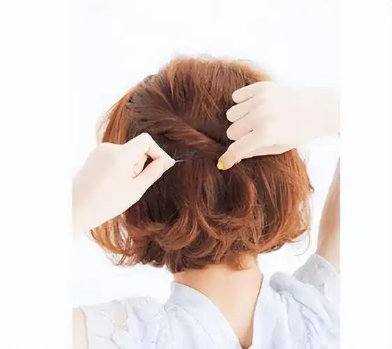 短头发怎么扎好看又简单-小新网