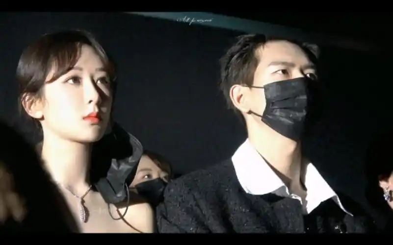 【李现杨紫 &时尚芭莎】救大命了60156015他俩怎么那么甜 "你