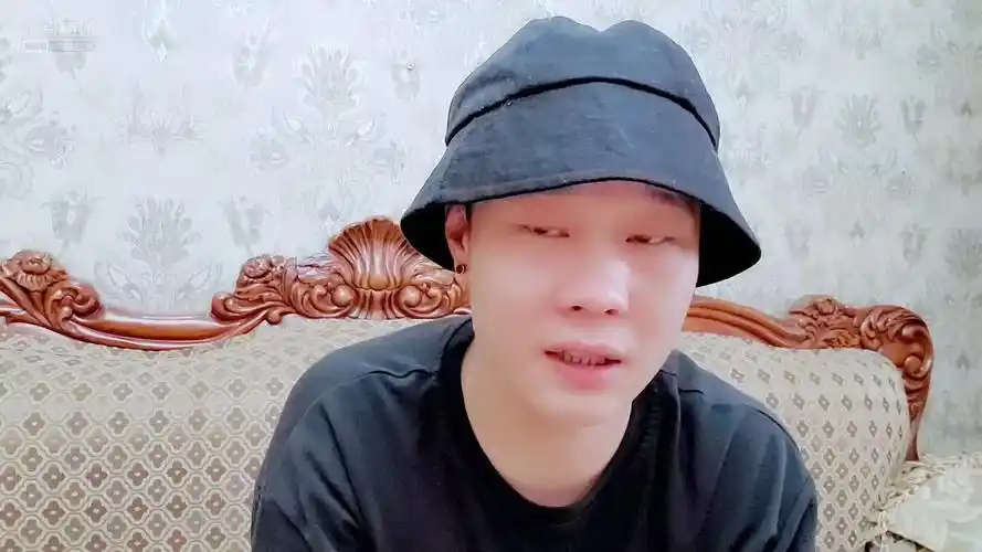 虎牙-血色户外虎子525_20200806直播回放2