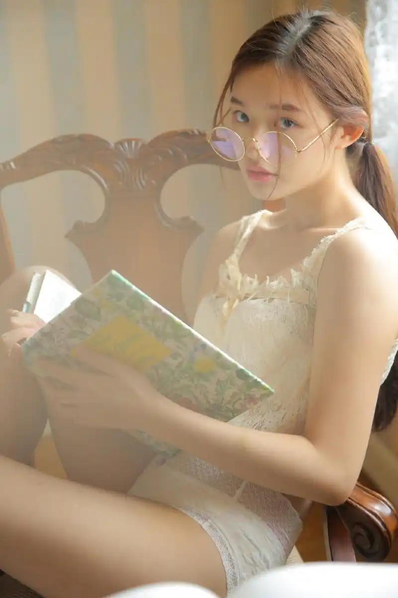 林允选剧本的眼光林允早期小清新写真