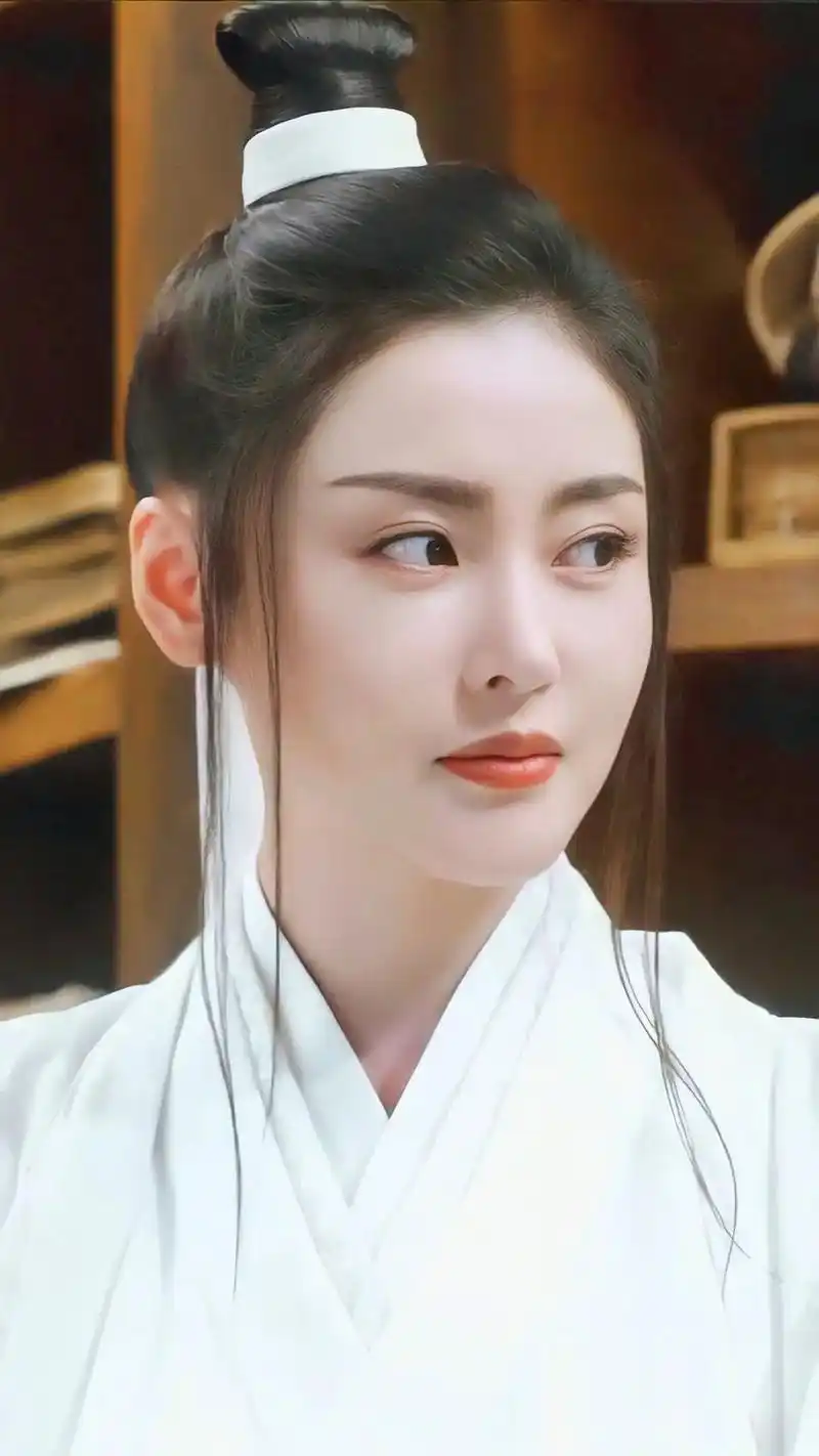 雪中悍刀行美人榜第一:白狐脸,南宫仆射,张天爱,古装vs现代 - 抖音