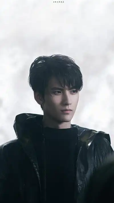 重启之极海听雷#小哥张起灵 壁纸