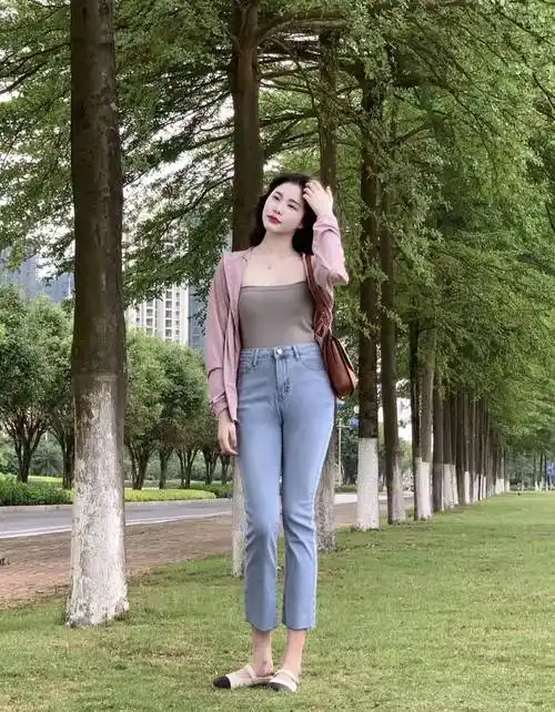 原创微胖的女生穿什么衣服好看微胖女生夏天显瘦穿搭