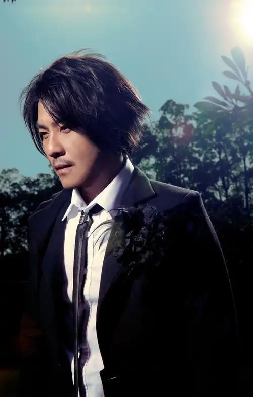 阿杜元宵节带病演唱 敬业精神令人称赞