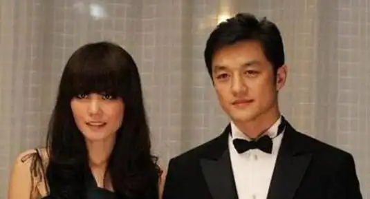 王菲俩闺女,一个成"时尚一姐",一个成"音乐怪才",真会养