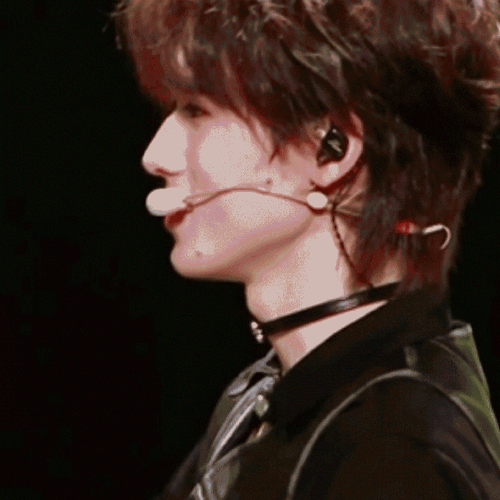 想摸宋亚轩的喉结##宋亚轩王牌对王牌