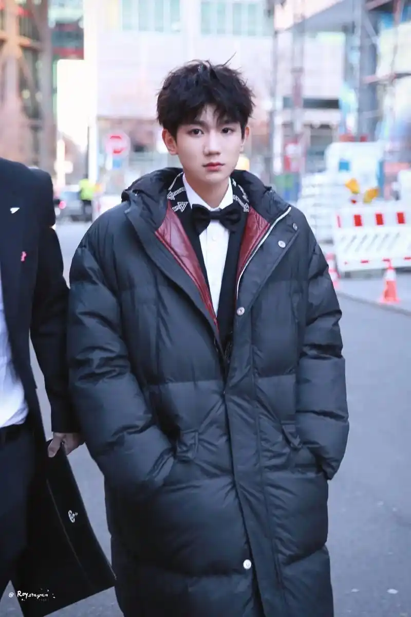 好爱这个发型#王源  - 抖音