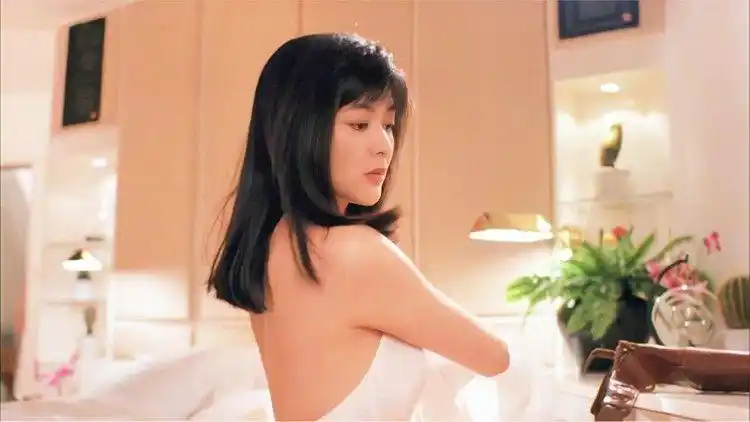 关之琳演绎黑大嫂别有一番风味爆笑解说龙神太子