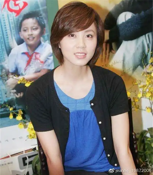 黄磊为啥不顾师生恋也要追17岁的孙莉?看到她当年照片,秒懂