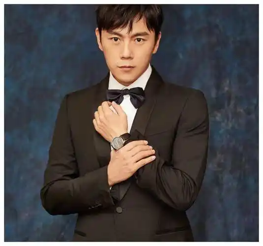 秦昊,45岁"无人敢惹",再次警示娱乐圈!_伊能静_挑战自我_甜言蜜语