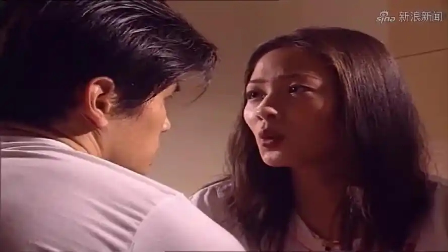 红蜘蛛:男子为得到美女,甘愿为她犯罪,美女却把他耍得团团转