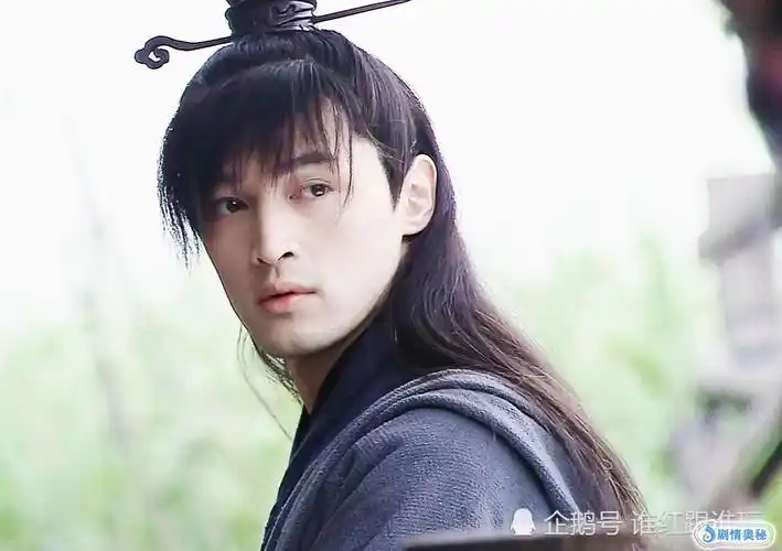 《神话》播出9年,胡歌走上戛纳,张萌转型幕后,白冰却开始做配