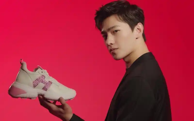 杨洋hogan2021系列广告短片情人节限量款