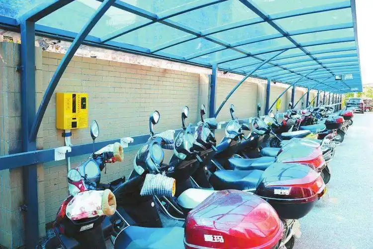 电动车停放充电加强火灾防范的通告》中所称的电动车包括 电动自行车