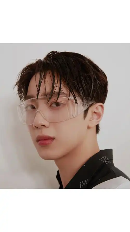 赖冠霖手机壁纸图片