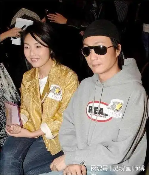 郑中基演唱会与13岁女儿合唱网友辣评与阿sa刚离婚就有孩