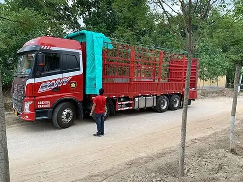 高栏仓栏车自动篷布