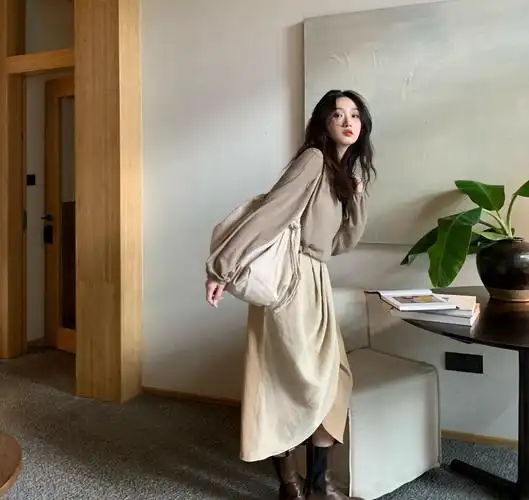 超显气质的早春"法式"穿搭,优雅女人都在这样穿,舒适又高级|气质|喇叭