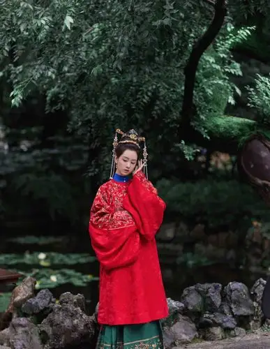 玉春楼陈都灵剧照大明朝服装真的是又漂亮又大气