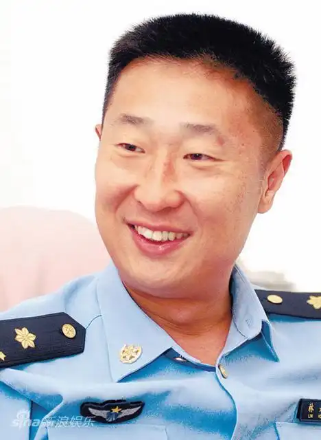 资料:2010bq红人榜最具人气男星入围理由-林永健