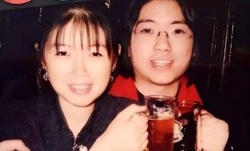 但在他之前,第一个"伤害"筠子的却是高晓松