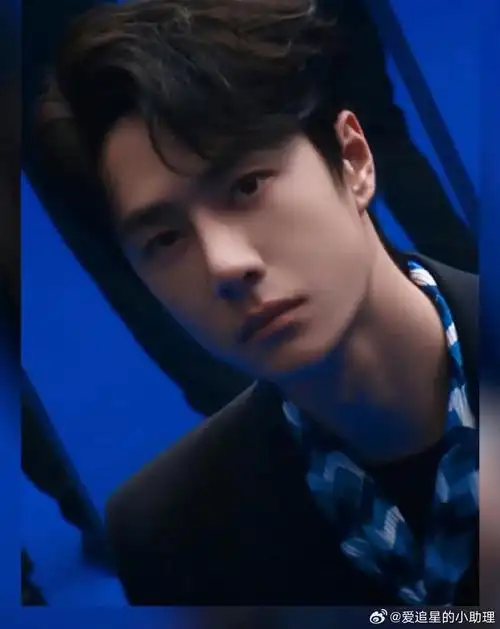 王一博怼脸vs肖战怼脸,两位的镜头表现力怎么样?