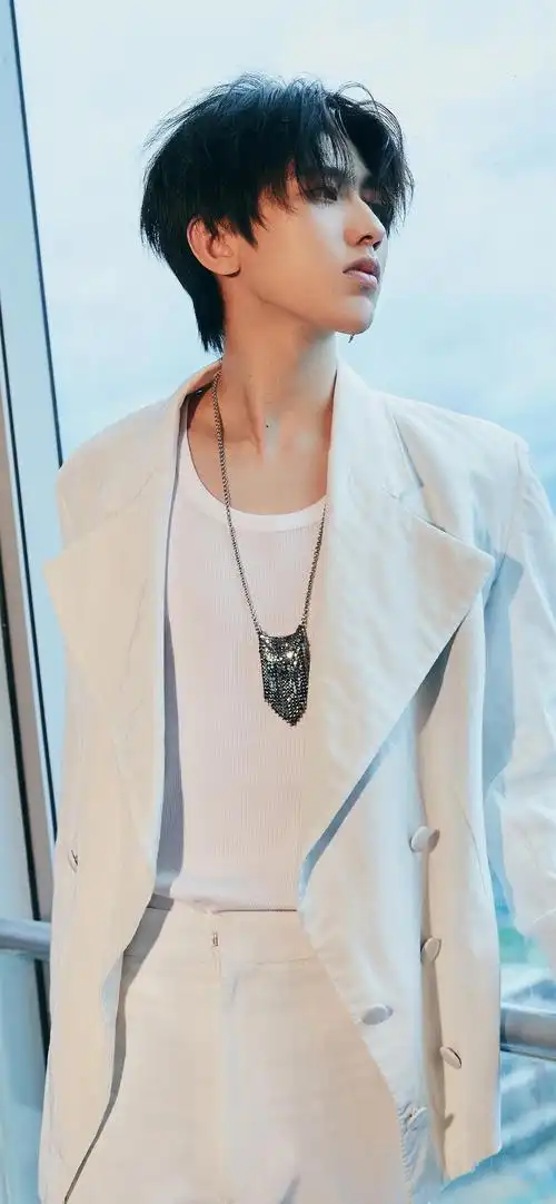 超有型蔡徐坤锁屏壁纸 67超有型蔡徐坤锁屏壁纸 67超有型蔡徐坤